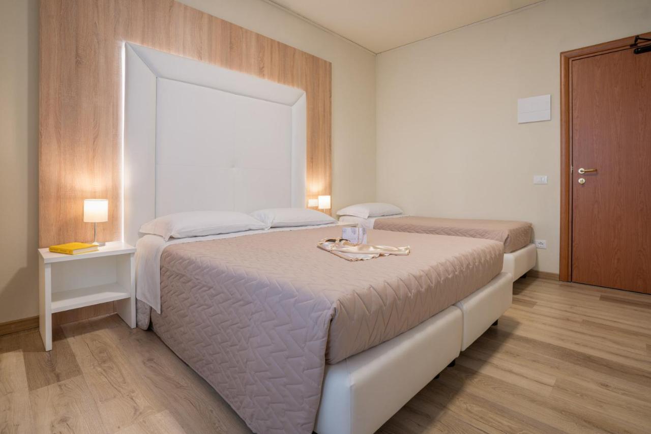 Hotel Suez Lido di Jesolo Exteriér fotografie
