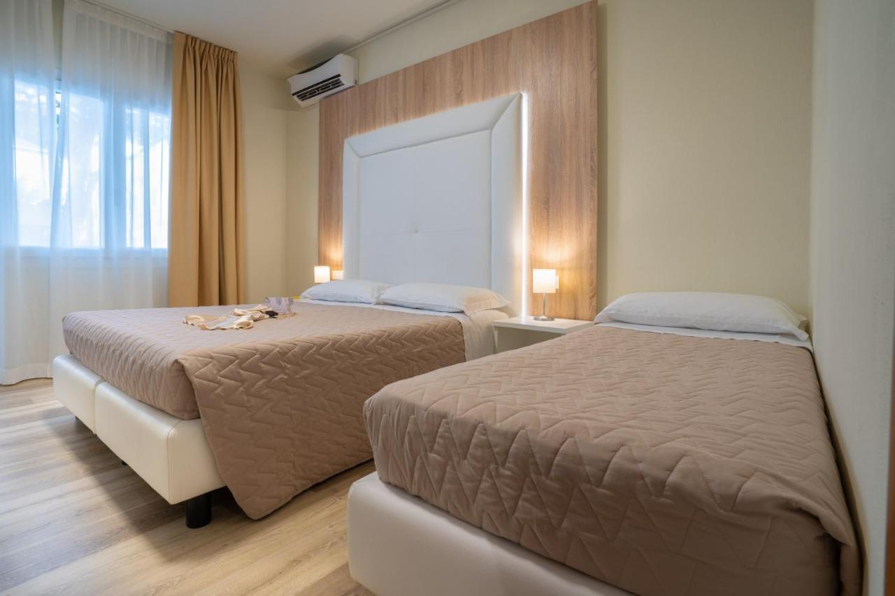 Hotel Suez Lido di Jesolo Exteriér fotografie
